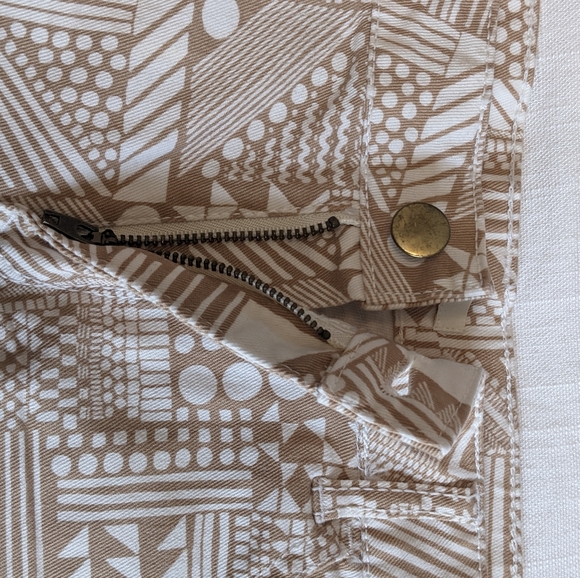 H&M Patterned Shorts - Picture 6 of 7